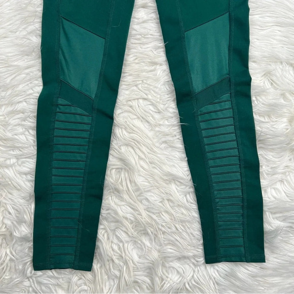 ALO Yoga Moto Legging Evermint Glossy Green Mesh Sheer Shiny Women’s Small - Picture 3 of 11